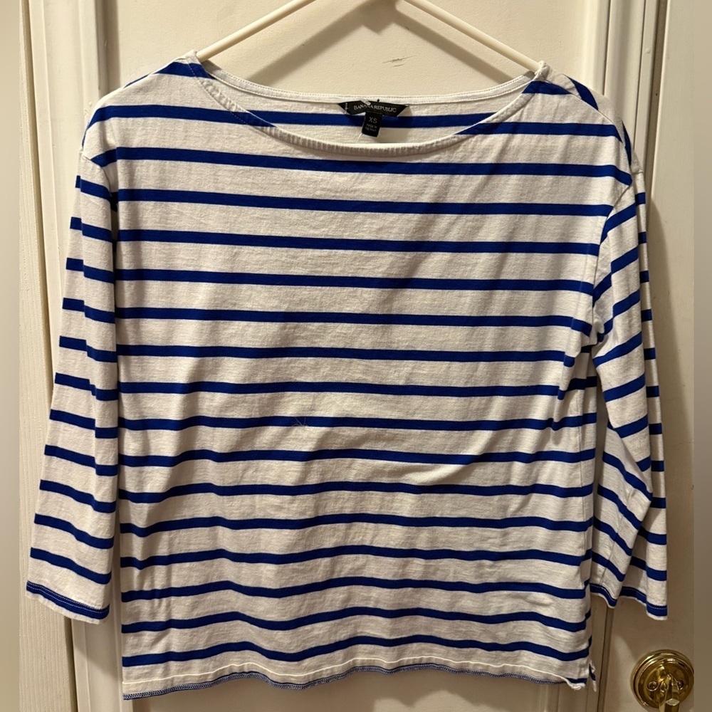 New Banana Republic Boat Neck Shirt
